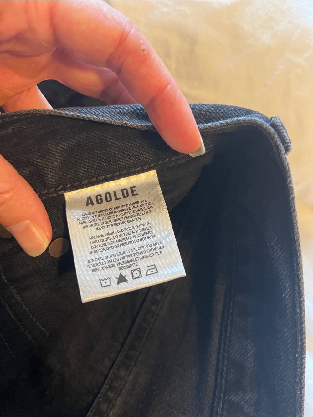 Agolde Black High-Rise Button-Front Denim Shorts Parker Long - Picture 4 of 6